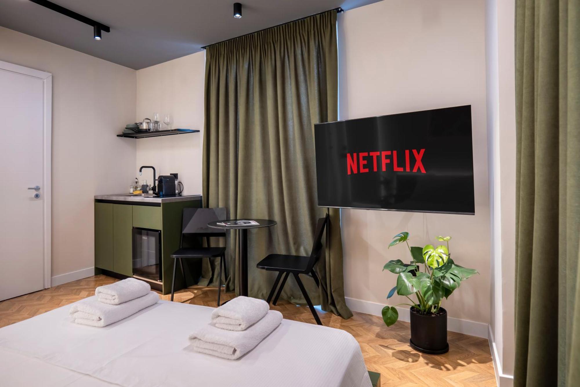 Muz Studios Tiranë Ngoại thất bức ảnh