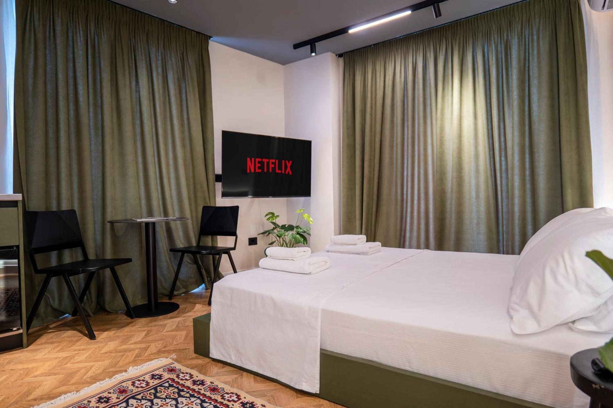 Muz Studios Tiranë Ngoại thất bức ảnh